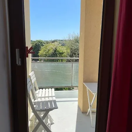 158 Guest house *
